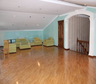 nesimide daxili qosunlar terefde villa evlerin satisi, -18