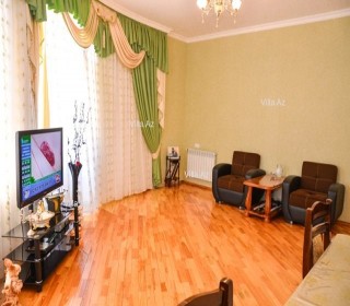 Satılır Villa, Qax.ş-17
