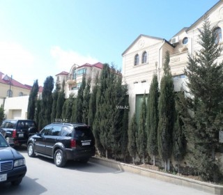 9-cu mikrorayonda heyder mescidinin yaninda ev villa almaq, -18