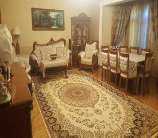 7 mkr. kecmis Beynelxalq Universitetin yaxinliginda ev villa almaq, -13
