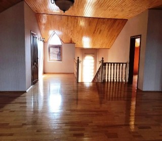 novxanı satdıq bag evi, -11