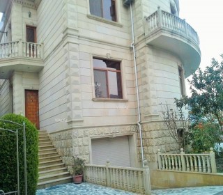 Babek prospektine yaxin villa ev almaq, -1