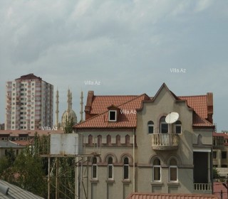Nesimi metrosu yaxinliginda Varovski qesebesi Milionerler mehellesinde 4 mertebe villa, -8
