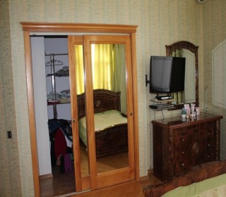 asamalda evlərin satışı İNşaatçılar metrosu tərəfdə 3 mərtəbəli villa, -3
