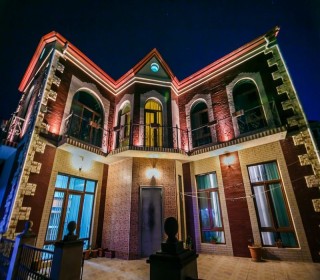 Kirayə (Aylıq) Villa, Səbail.r, Badamdar-3
