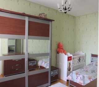 Bakida Asiman restoraninin arxasinda 2 mertebeli ev satilir, -9