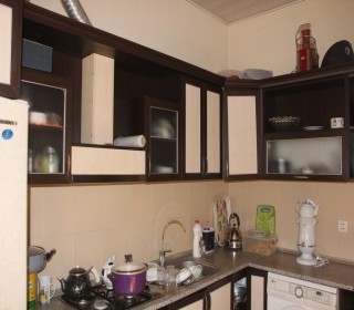 Bakida Asiman restoraninin arxasinda 2 mertebeli ev satilir, -11