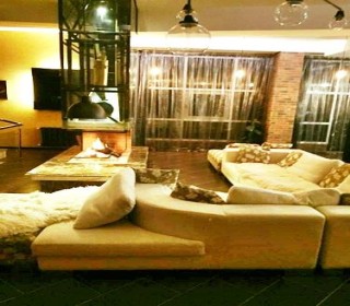 Bilgehde sonuncu dalanda 25 sot topraqda modern 2 hovuzlu villa, -10