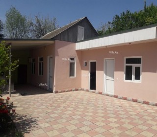 Zabrat qəsəbəsində ən gözəl yerində ev almaq. 9 sot, -15