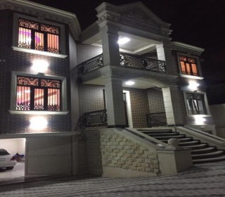 Satılır Villa, Nizami.r, Xalqlar Dostluğu m..m-9