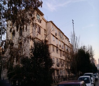Satılır Köhnə Tikili, Nəsimi.r, 3-cü mikrorayon, Memar Əcəmi.m-1