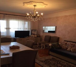 Satılır Köhnə Tikili, Yasamal.r, Yasamal, Koroğlu.m-8