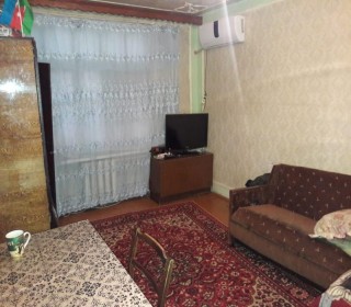 Satılır Köhnə Tikili, Yasamal.r, İnşaatçılar.m-1