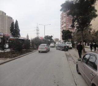 Satılır Obyekt, Binəqədi.r, 9-cu mikrorayon-3