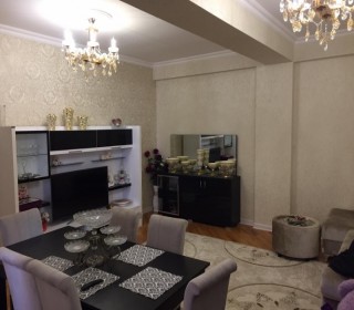 Satılır Yeni Tikili, Yasamal.r, Yeni Yasamal, İçərişəhər.m-1
