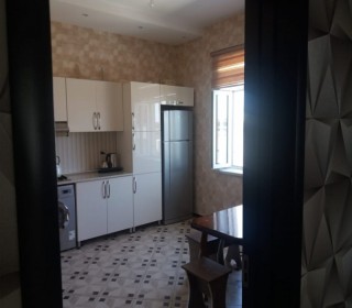 Satılır Həyət evi, Xəzər.r-18