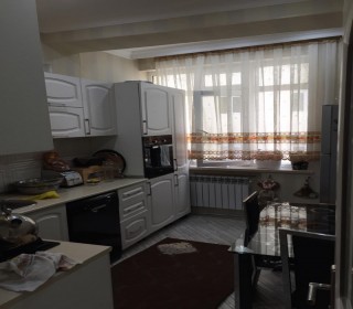 Satılır Yeni Tikili, Yasamal.r, Yeni Yasamal, İnşaatçılar.m-4