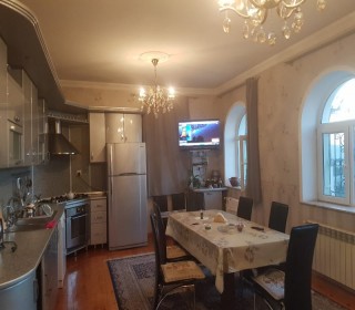 Satılır Villa, Binəqədi.r, 9-cu mikrorayon, Memar Əcəmi.m-8