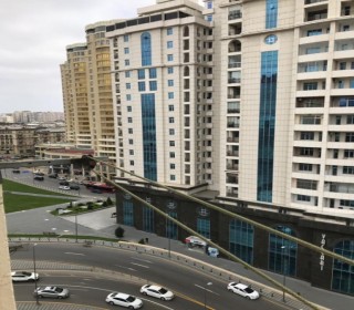 Satılır Köhnə Tikili, Yasamal.r-1
