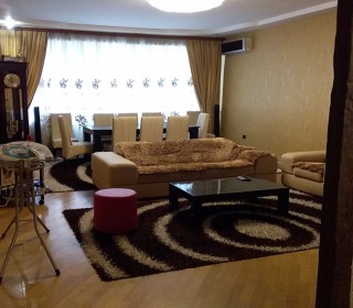 Satılır Yeni Tikili, Xətai.r, Xətai.m-1