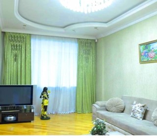 Satılır Yeni Tikili, Nəsimi.r-5