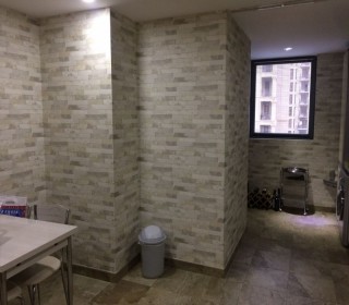 Satılır Yeni Tikili, Səbail.r, 28 May.m-4