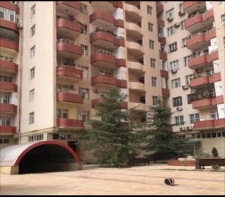 Satılır Yeni Tikili, Xətai.r-1