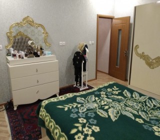 Satılır Həyət evi, Binəqədi.r, 6-cı mikrorayon, Nəsimi.m-12