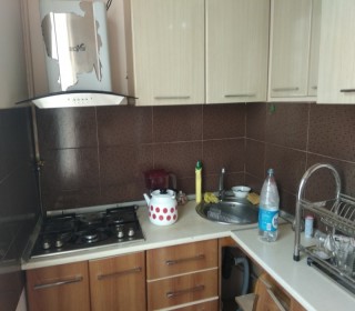 Satılır Köhnə Tikili, Nəsimi.r, 28 May.m-13