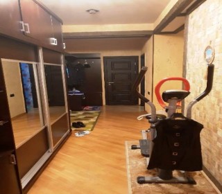 Satılır Yeni Tikili, Xətai.r-12
