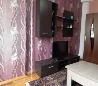 Satılır Köhnə Tikili, Binəqədi.r, 9-cu mikrorayon, Nəsimi.m-6