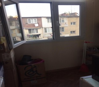 Satılır Köhnə Tikili, Yasamal.r, İnşaatçılar.m-13