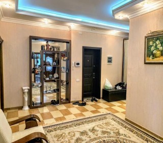 Satılır Yeni Tikili, Yasamal.r, Yasamal, Gənclik.m-4