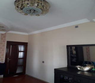 Satılır Köhnə Tikili, Suraxanı.r, Yeni Günəşli, Xalqlar Dostluğu m..m-1
