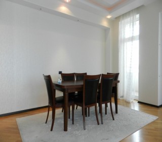 Kirayə (Aylıq) Yeni Tikili, Nəsimi.r, 28 May.m-13