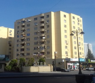 Satılır Yeni Tikili, Yasamal.r, Elmlər Akademiyası.m-1