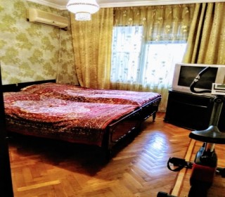 Satılır Köhnə Tikili, Xətai.r, H.Aslanov, Həzi Aslanov.m-19