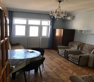 Kirayə (Aylıq) Köhnə Tikili, Nəsimi.r, 28 May.m-2