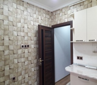 Satılır Köhnə Tikili, Binəqədi.r, 6-cı mikrorayon, Memar Əcəmi.m-11