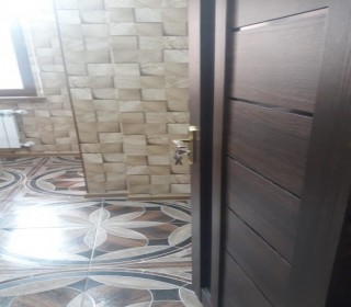 Satılır Köhnə Tikili, Binəqədi.r, 6-cı mikrorayon, Memar Əcəmi.m-15