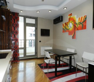 Kirayə (Aylıq) Yeni Tikili, Səbail.r, İçərişəhər.m-16