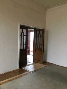 Satılır Köhnə Tikili, Quba.ş-12