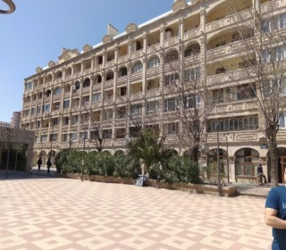 Satılır Köhnə Tikili, Nəsimi.r, 28 May.m-5