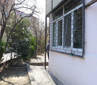 Satılır Köhnə Tikili, Nizami.r, Qara Qarayev.m-5