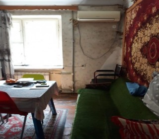 Satılır Köhnə Tikili, Nizami.r, Qara Qarayev.m-8
