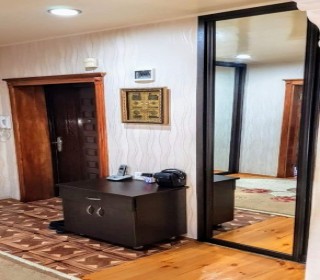 Satılır Yeni Tikili, Nəsimi.r, 2-ci mikrorayon, Memar Əcəmi.m-4