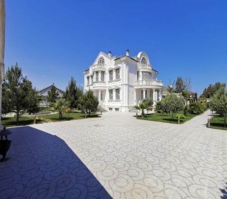 Şüvalanda qapalı hovuzlu çimərliyə yaxın villa satılır, -2