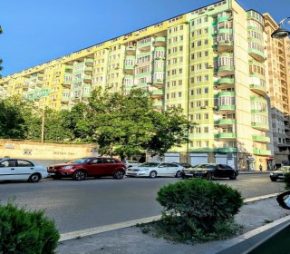 Satılır Yeni Tikili, Nəsimi.r-1