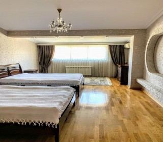 Satılır Yeni Tikili, Nəsimi.r-18