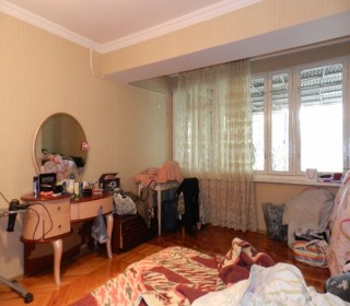 Satılır Köhnə Tikili, Nərimanov.r, N.Nərmanov.m-20
